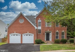 Building Photo - 2408 Ripplemeade Ct