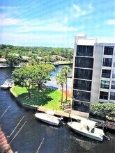 Building Photo - 20 E Royal Palm Rd