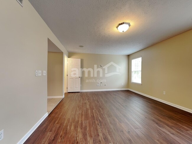 Foto del edificio - 460 Pewter Hill Ct