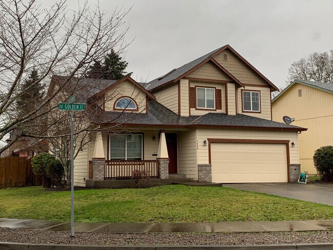 Building Photo - Elegant Two-Story Home with Open Floor Plan, Gas Fireplace & Large Backyard