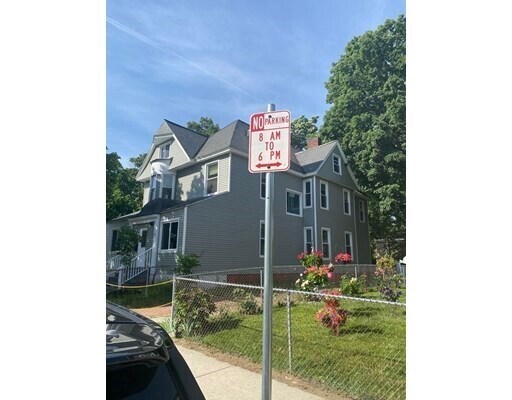 Primary Photo - 70 Sherman St