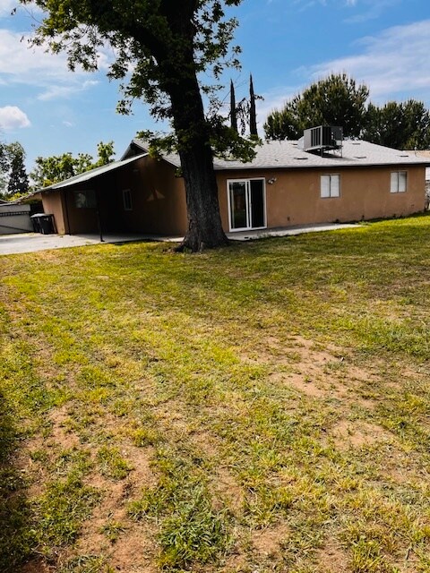 Foto del edificio - 1415 E Andrews Ave