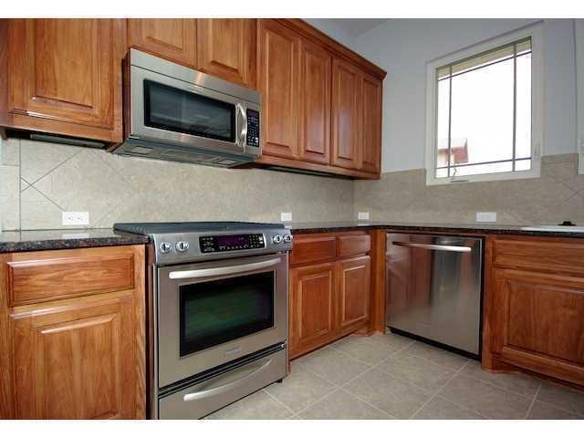 Foto del edificio - 2930 Grand Oaks Loop