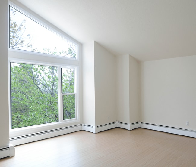 Building Photo - 57 Westgrove