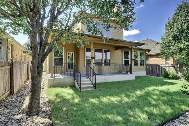 Building Photo - 515 Spanish Mustang Dr