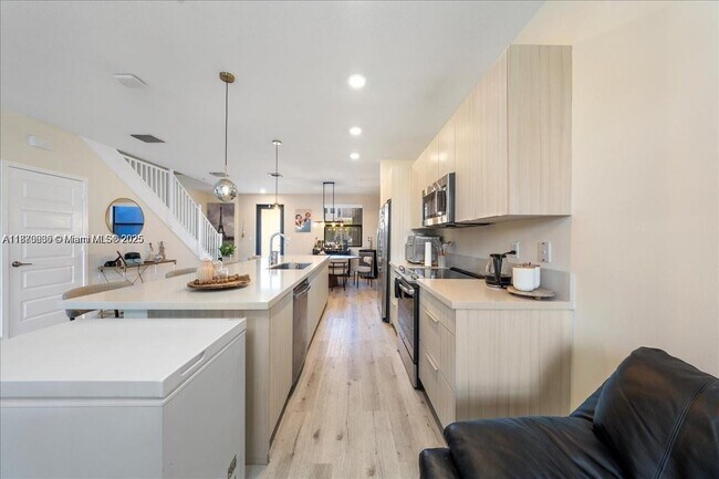 Foto del edificio - 10413 NW 82nd St