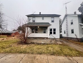 Building Photo - 2922 D St