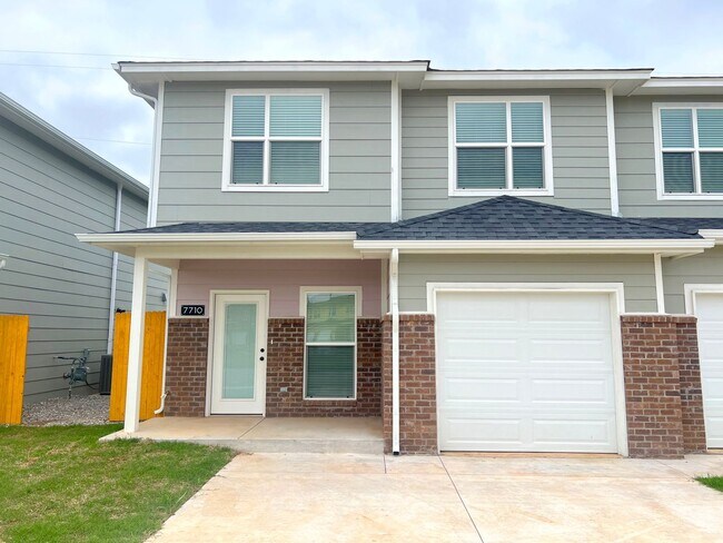 Building Photo - Location, Size, & Convenience!! BRAND NEW ...
