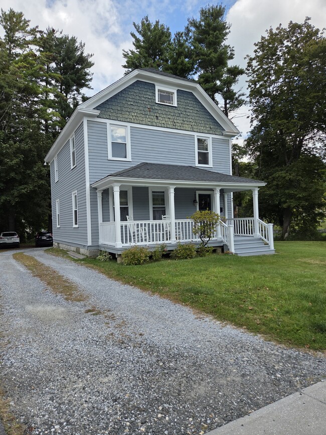 Building Photo - 71 Housatonic St