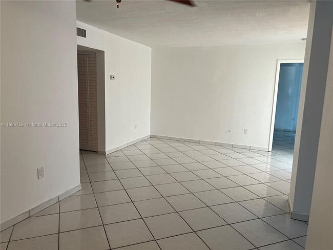 Building Photo - 11780 SW 18th St