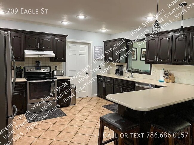 Foto del edificio - Rent to Own Ranch Home with $14,000 Down -...