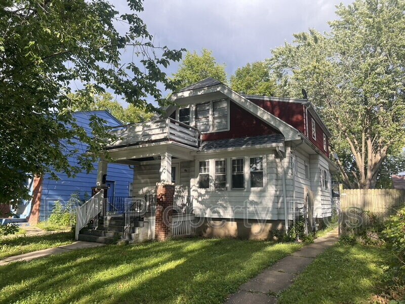 Foto principal - 4566 N 28th St