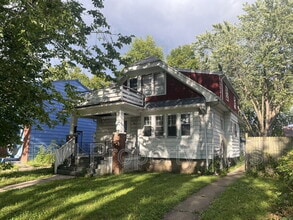 Building Photo - 4566 N 28th St