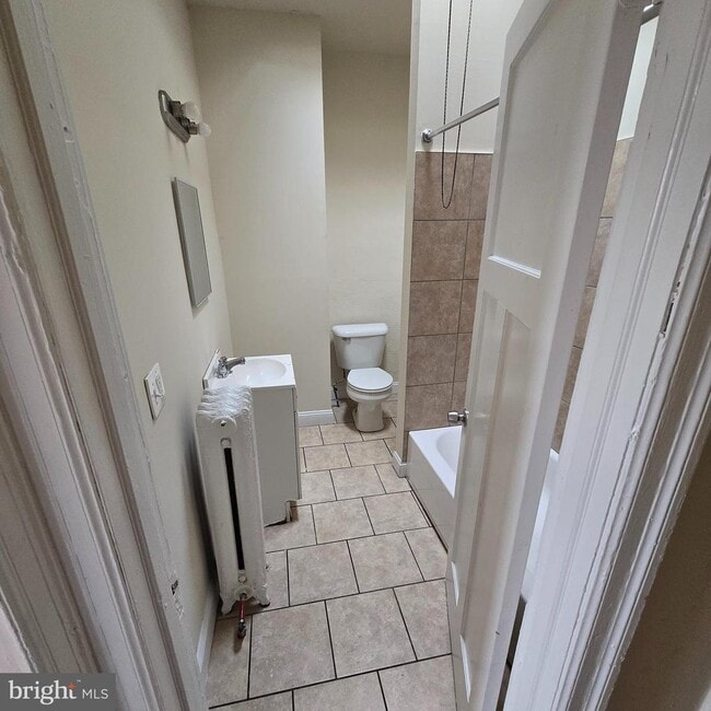 Foto del edificio - 2033 Wilmot St