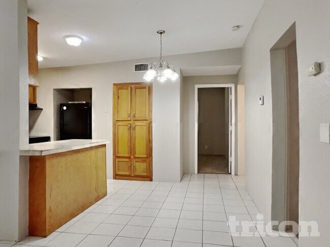 Foto del edificio - 10722 53rd Ave N