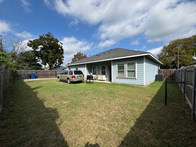 Photo - 2701 Easter Ave House