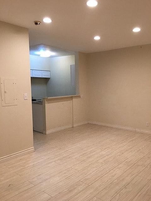 Building Photo - 20234 Cantara St