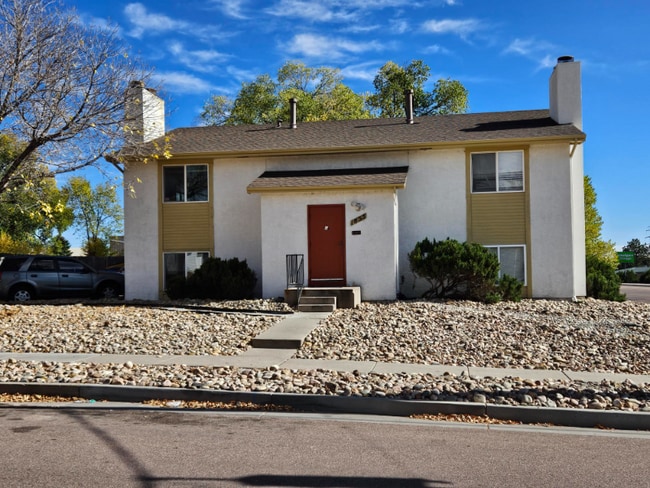 Photo - 1855 Zebulon Dr (Colorado Springs, CO) Apartment