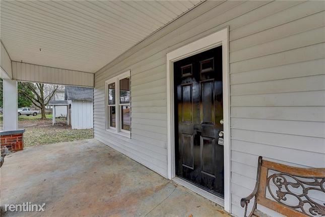 Building Photo - 3 br, 2 bath House - 4852 Lanier Avenue