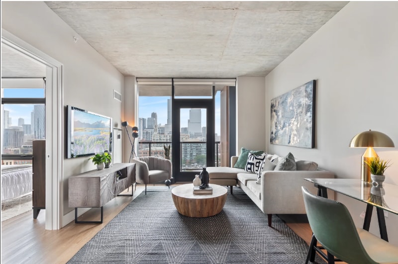 Photo - 1039 W Van Buren St (Chicago, IL)