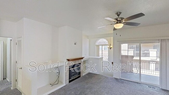 Building Photo - 1482 Courtyard Heights