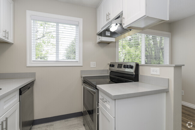 2HAB, 1BA - Cocina de 850 pies cuadrados - Fairfield Park Apartments