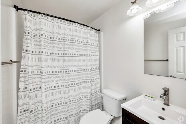 2BR, 1BA - 900SF - Bathroom - Sandy Bay Apartments (Furnished)