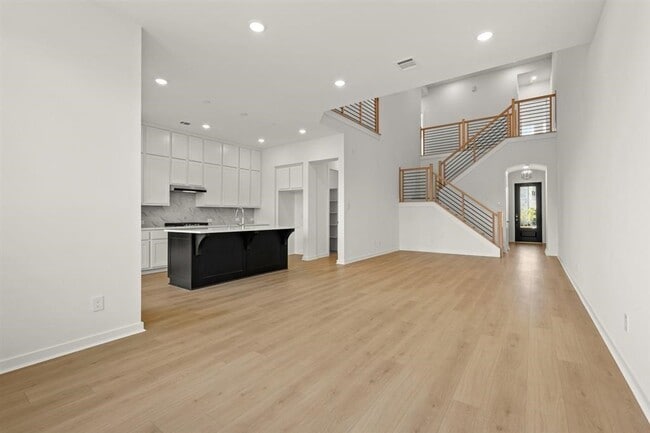 Building Photo - 16522 Amber Patina Ln