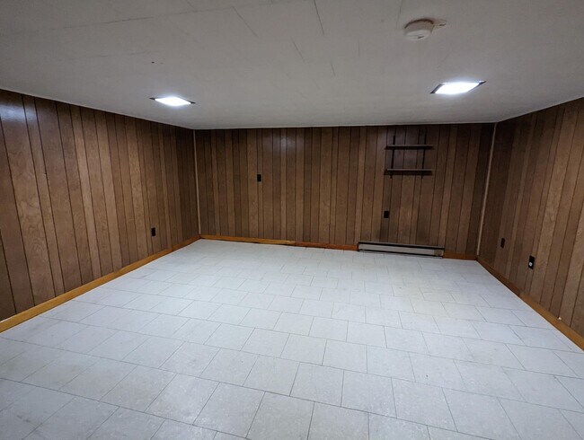 Foto del edificio - 359 Eagle School Rd