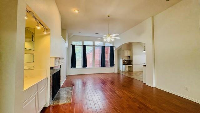 Foto del edificio - 17712 River Chase Dr