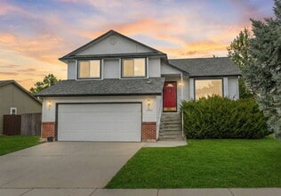 Building Photo - 5797 S Sedum Way