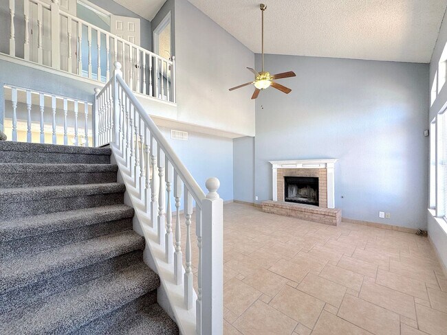 Foto del edificio - West El Paso 4 Bed/2Bath