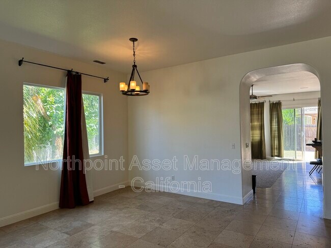 Building Photo - 9827 Brinzino Ct