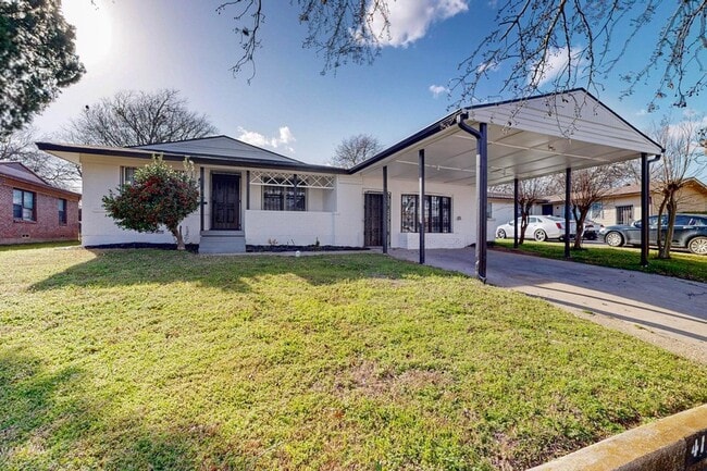 Photo - 4109 Fortune Ln House