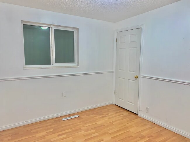 Foto del edificio - 3670 S 4265 W