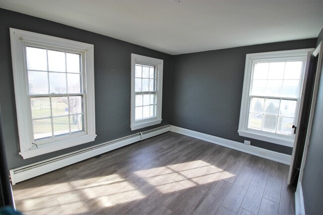 Foto del edificio - 322 Hodgson St