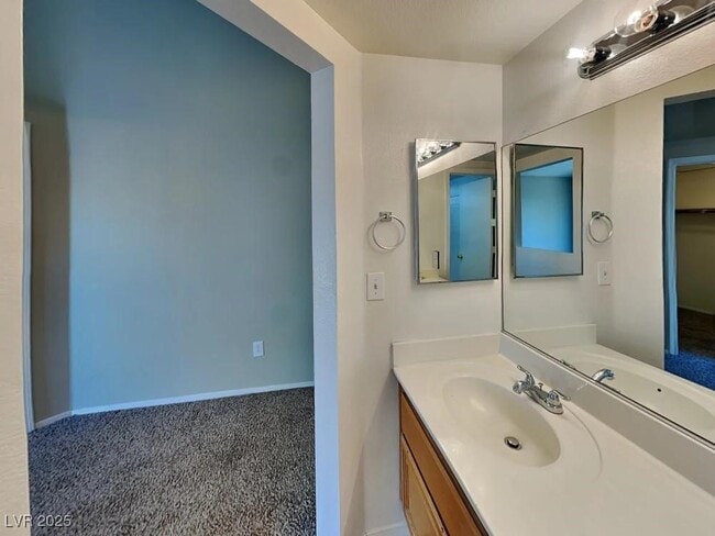 Building Photo - 1174 Matthew Ave