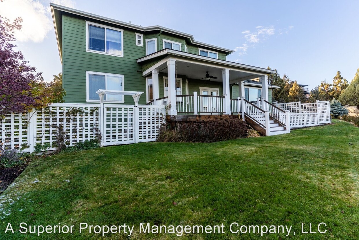 3 br, 2.5 bath House - 2470 NW 2nd St. Photo