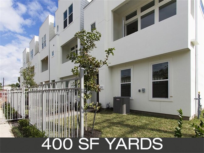 Building Photo - 3141 Leeland St