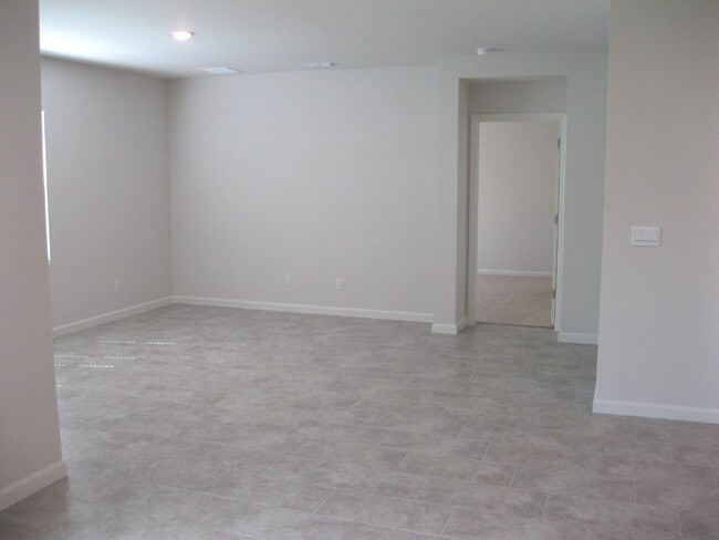 Foto del edificio - 476 Seafoam Cir