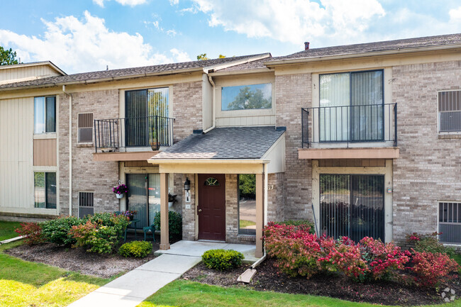 Resident Building - Timberidge Apartments