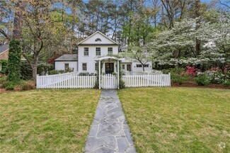 Building Photo - 2415 Oldfield Rd NW