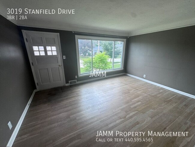Building Photo - 3019 Stanfield Dr