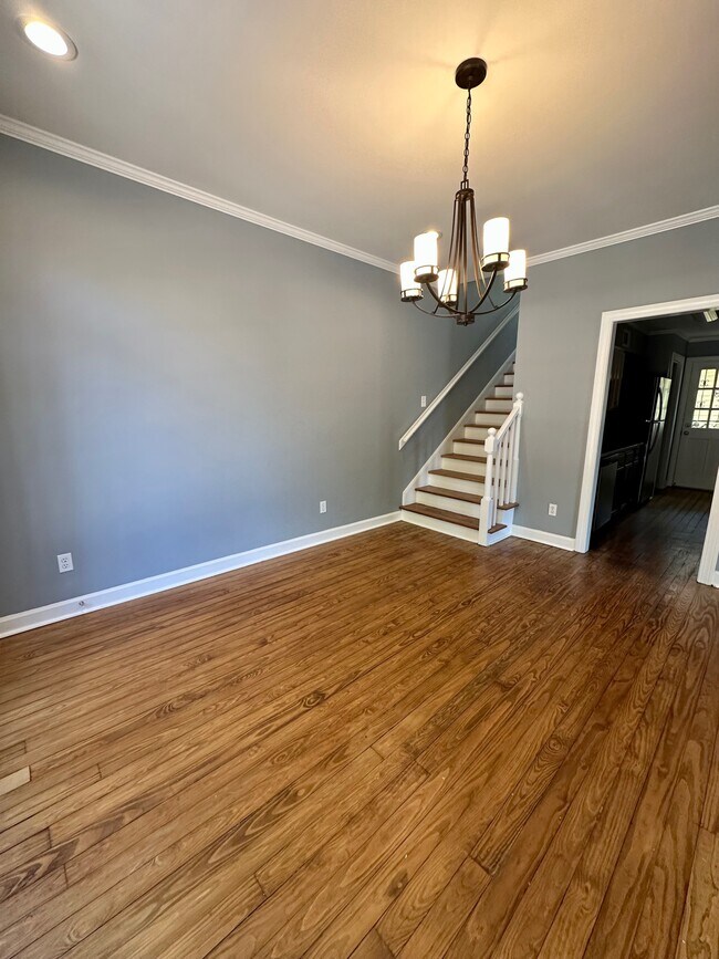 Foto del edificio - 1994 Peabody Ave