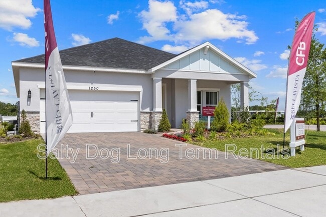 Building Photo - 1250 Champions Dr