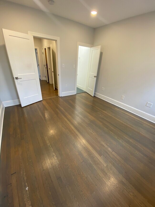Foto del edificio - 109 Queensberry St