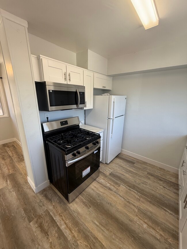 Building Photo - 4225 Estrella Ave