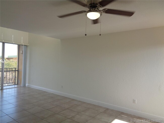 Building Photo - 8821 W Flagler St
