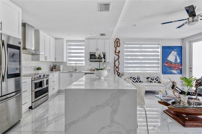 Building Photo - 94825 Overseas Hwy