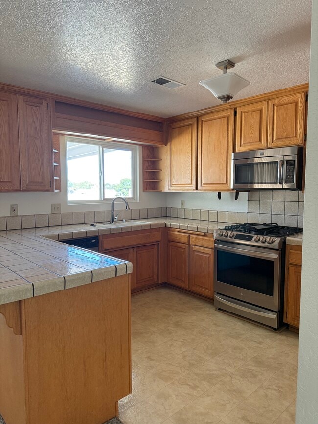 Foto del edificio - 5603 W Avenue M2